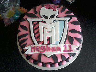 Monster high cake - Cake by Kelly Robinson