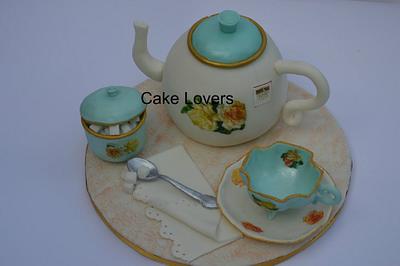 vintage tea  - Cake by lucia and santina alfano