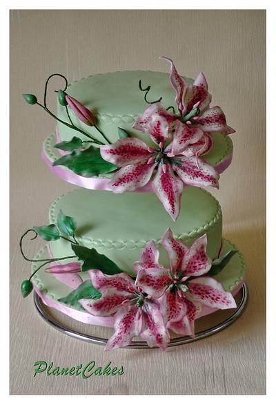 Tiger Lilies Wedding Cake - Cake by Planet Cakes
