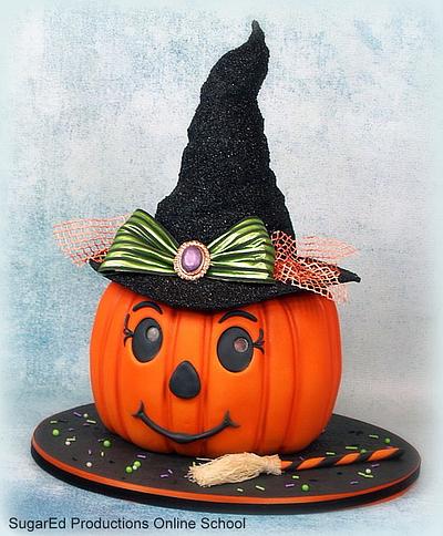 Broomelda The Pumpkin - Cake by Sharon Zambito