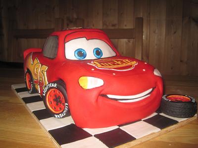 Cars - McQueen - Cake by Eliska