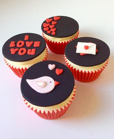 Valentine's Cupcakes - Cake by Lizzie Bizzie Cakes