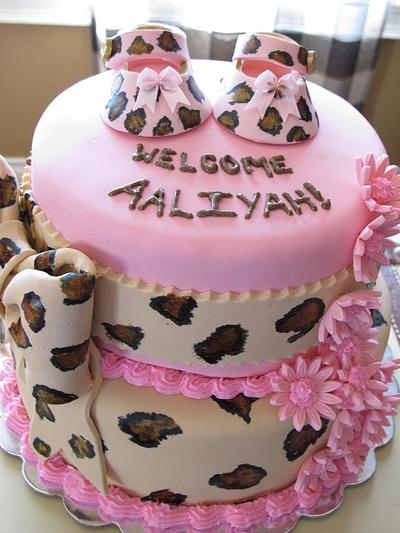 Baby Leopard - Cake by Sharon