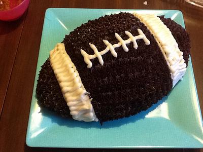 Foot ball - Cake by Lisa Zaehler-  Z Kitchen Zink Cakes