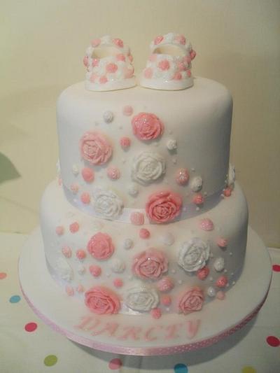 Rose buds - Cake by Marie 2 U Cakes  on Facebook