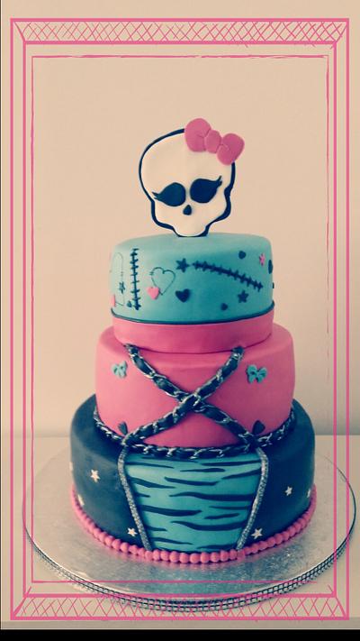 monster high cake - Cake by lillys cakes
