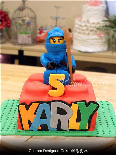 LEGO Blue Jay - Cake by Helen Chang