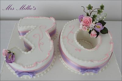 The big 30 - Cake by Mrs Millie's