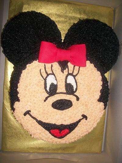 Vintage Minnie Mouse - Cake by caymancake