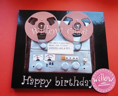 Tape recorder cake - Cake by Willow cake decorations