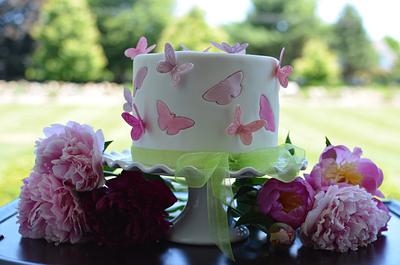 Butterfly Cake - Cake by Elisabeth Palatiello