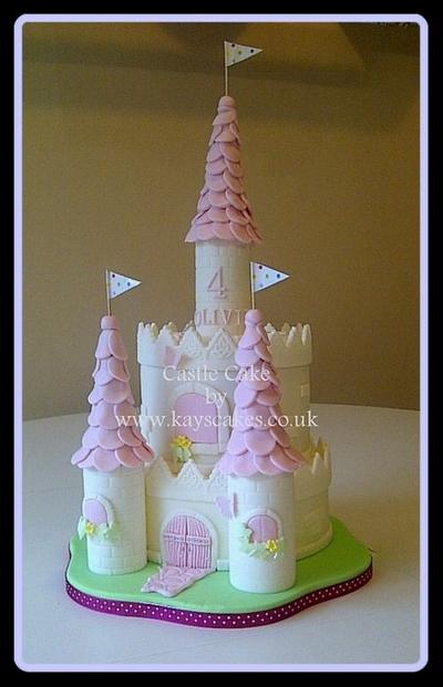 Castle Cake - Cake by Kays Cakes