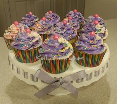 Birthday cupcakes - Cake by Kelly Stevens