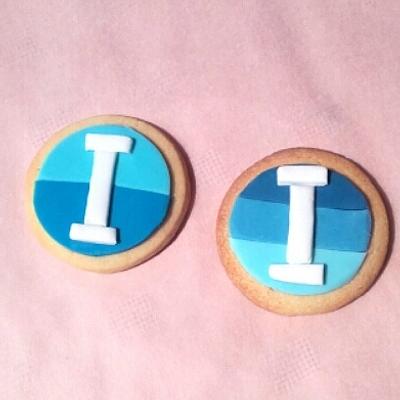 Monogram cookies - Cake by ggr