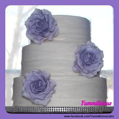 Purple and white, tulle wedding cake - Cake by Yummilicious