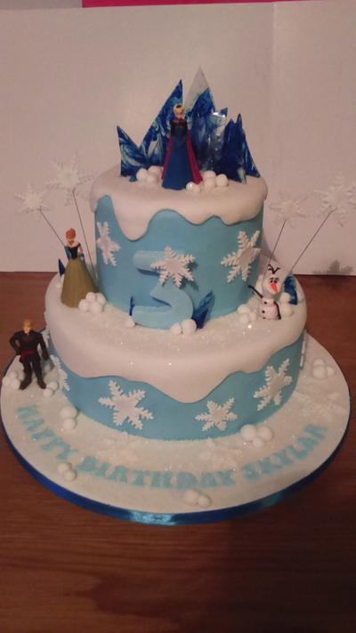 frozen  - Cake by holliessweetcakes1
