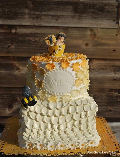 Yellow Little Sunshine - Cake by MrsSunshinesCakes