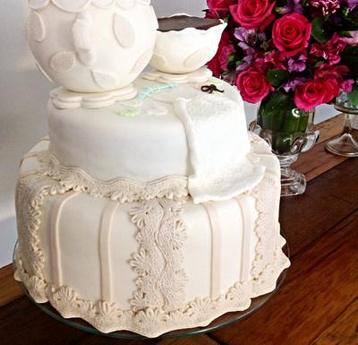 Bridal shower Cake  - Cake by Cláudia Oliveira