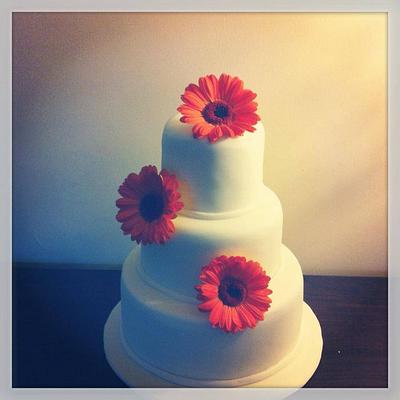 Bold Flowers - Cake by Krissi