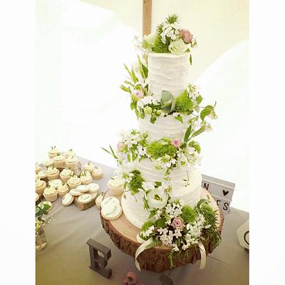 Countryside wedding  - Cake by Sharon, Sadie May Cakes 