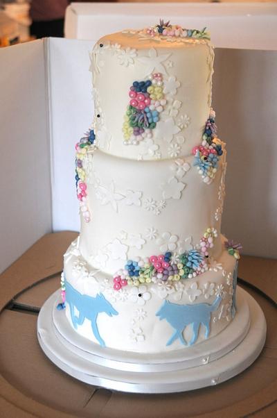 Silhouette Wedding Cake  - Cake by Hamilton’s Cakes