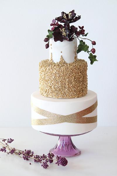 "Golden Drizzle" - Cake by Betty's Bakery (molecular sensations)