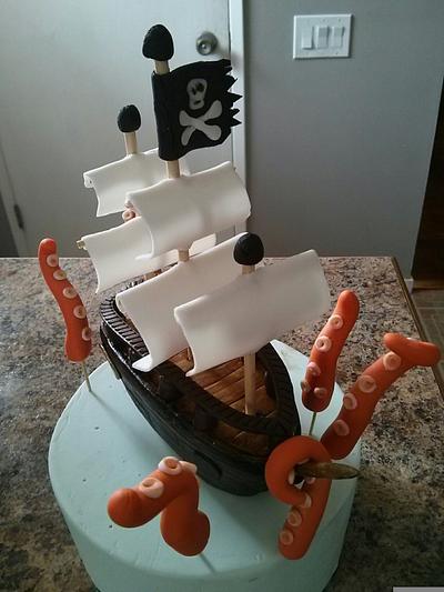 PIRATE SHIP CAKE TOPPER WITH TENTACLES - Cake by greca111699