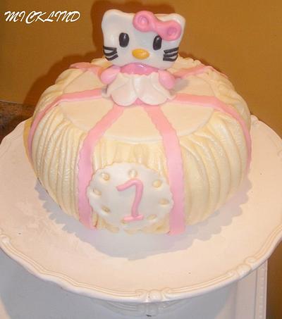 HELLO MY NAME IS HELLO KITTY - Cake by Linda