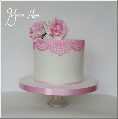 Pink roses - Cake by Maira Liboa