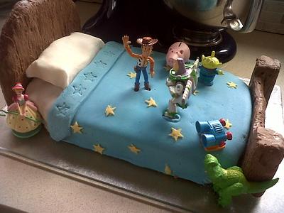 toy story - Cake by Nuala