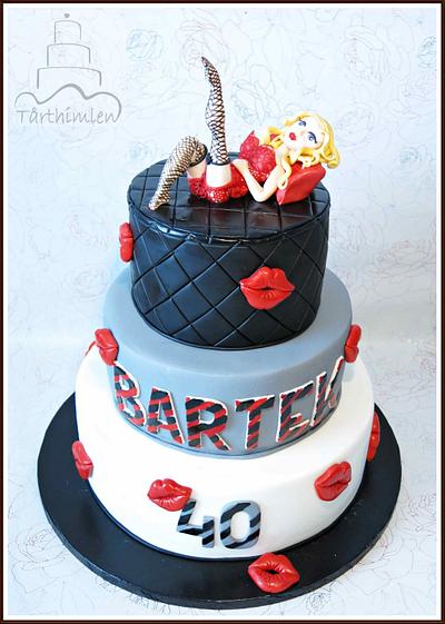 Lady in red on top ;-) - Cake by Ewa
