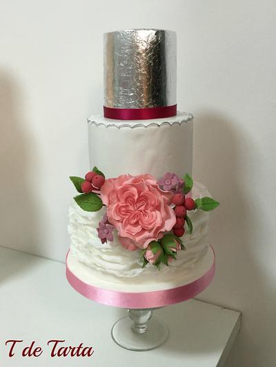 Wedding Cake - Cake by Bela Bakes by Isabel García 