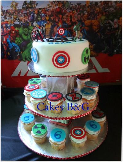 Avengers Cake and Cupcakes - Cake by Laura Barajas 