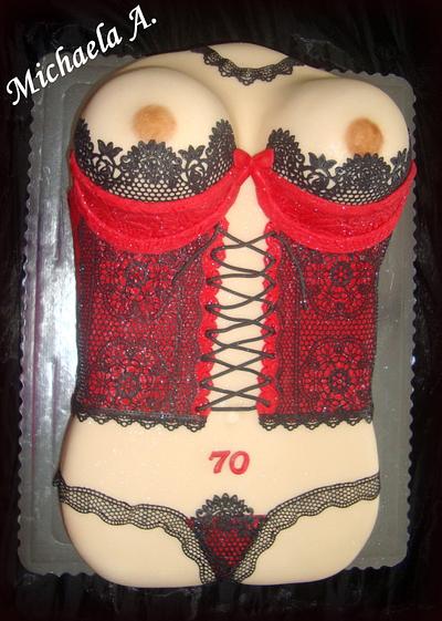 Female torzo - Cake by Mischel cakes