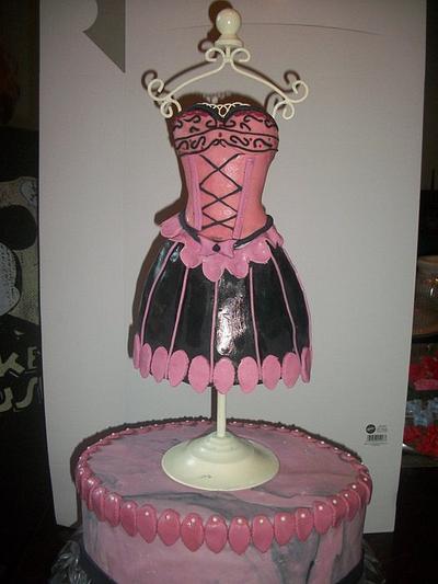 Birthday dress cake - Cake by Sher