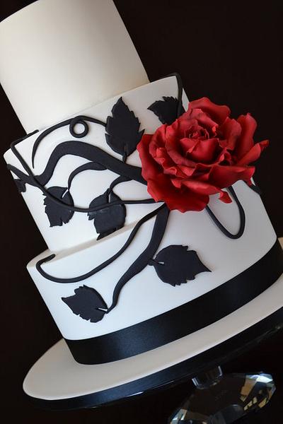 Red Sugar Rose - Cake by Rosa Albanese
