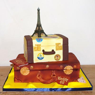 Luggage suitcase cake - Cake by Donnasdelicious