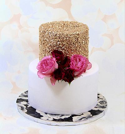 Gold sequin cake - Cake by soods