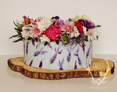 Cake & Crown - Cake by Sweet Deer Hand-Painted Cakes