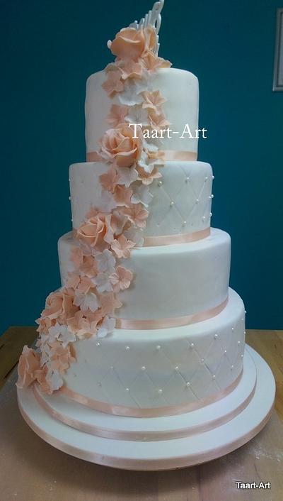 Weddingcake - Cake by Taart-Art  Jolanda van Ruiten