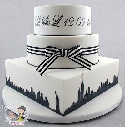 New York Themed Black & White Wedding Cake - Cake by Natasha Shomali