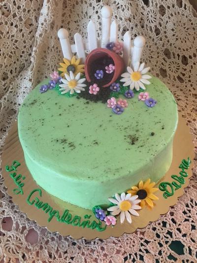 For the Avid Gardener - Cake by Julia 