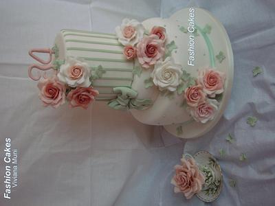 Roses Cake - Cake by fashioncakesviviana