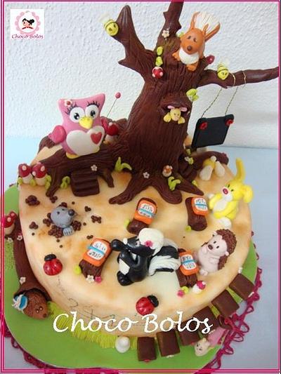 School in the woods - Cake by ChocoBolos