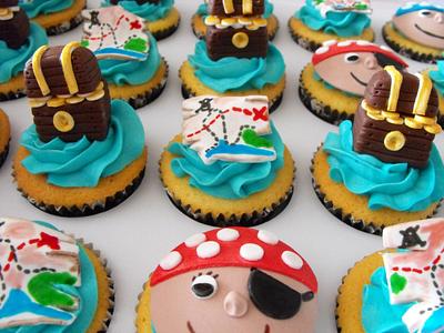 Pirate Theme Cupcakes - Cake by Melissa's Cupcakes