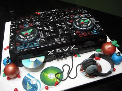 Zouk's X'mas DJ Mixer - Cake by Nicholas Ang