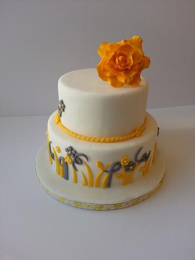 Roses cake !! - Cake by Uroosa