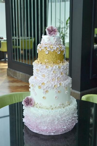 Ruffles Wedding Cake - Cake by Gellyscakes