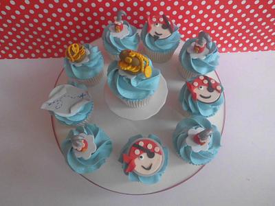 Pirate themed cupcakes - Cake by prettypetal