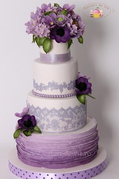 Purple and ivory wedding cake - Cake by Viorica Dinu